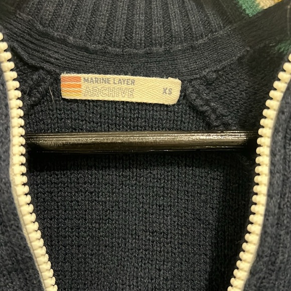 Marine Layer Navy half -zip woman’s sweater XS excellent used condition - Picture 3 of 9